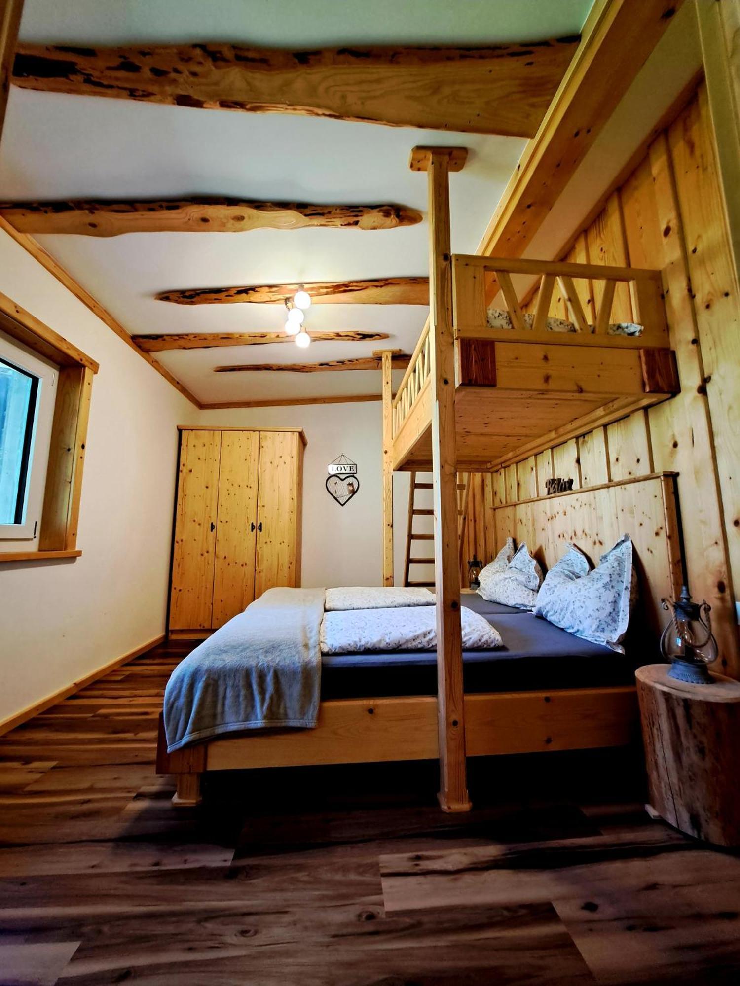 Erlebnisbauernhof Gutschi Ranch Kamp Habitación foto